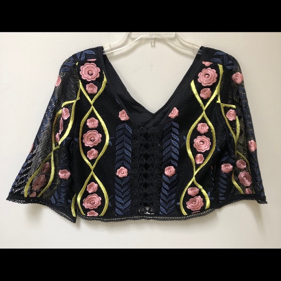Iorane Tops - Iorane Top Lace & Embroider